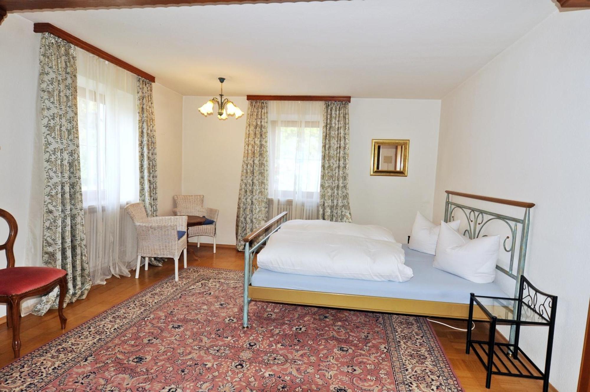 Hotel Garni Demmel Bruckmühl Exteriör bild