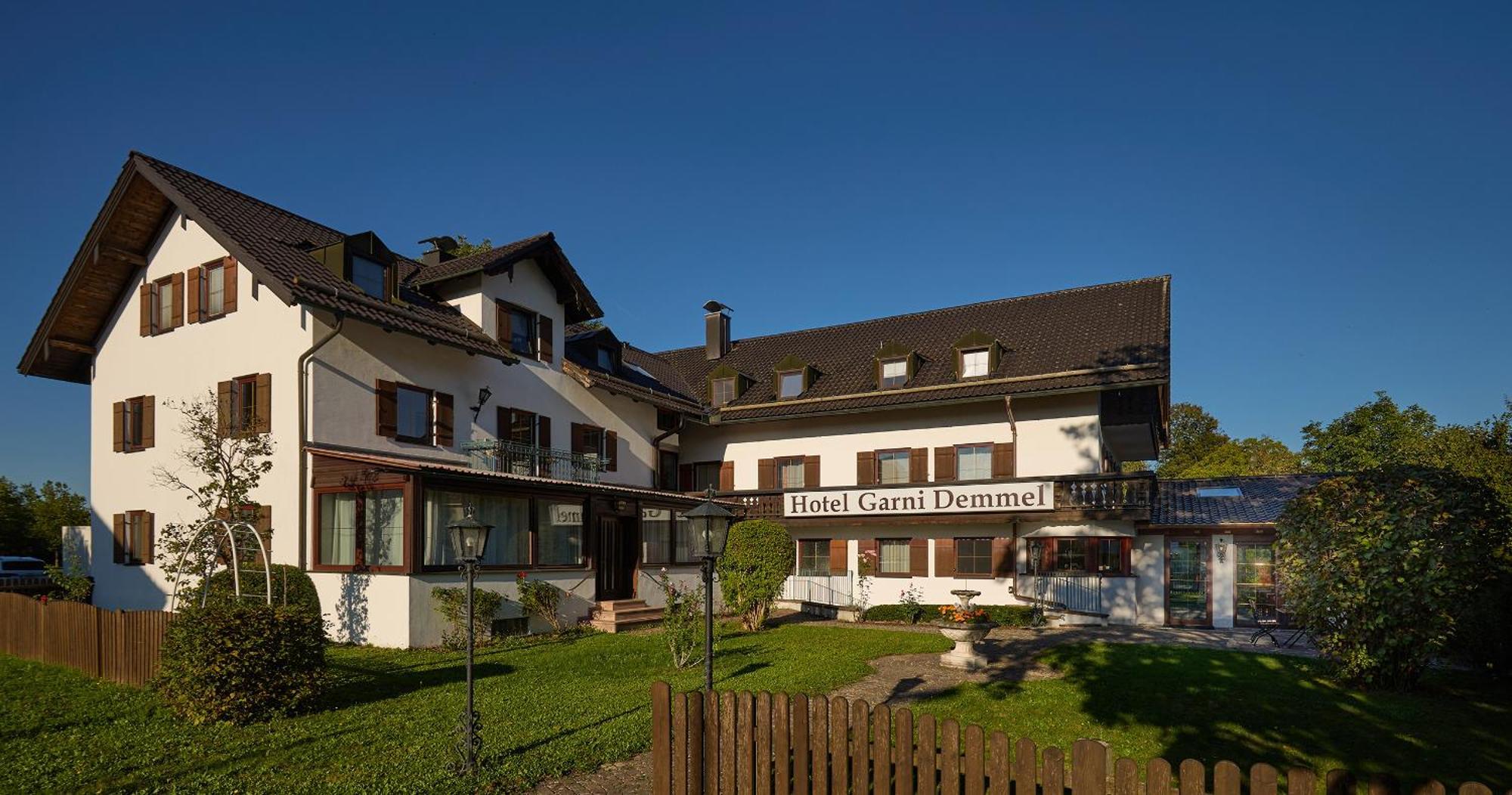 Hotel Garni Demmel Bruckmühl Exteriör bild