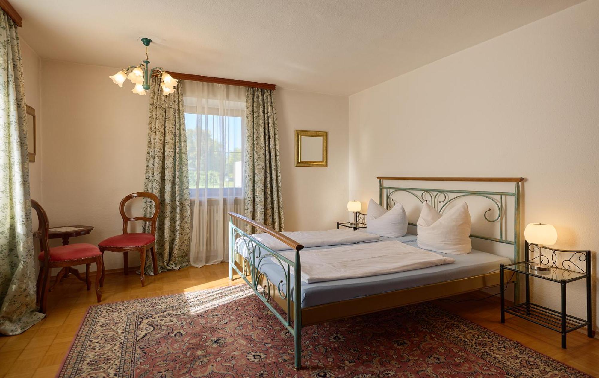 Hotel Garni Demmel Bruckmühl Exteriör bild